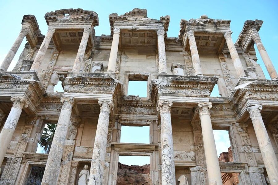 Daily Ephesus&Pamukkale Tour from Istanbul by Return Flight - Ancient Hierapolis above the thermal pools