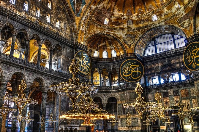 Discover Istanbul in Two Days - Transport, walking, and the daily pace