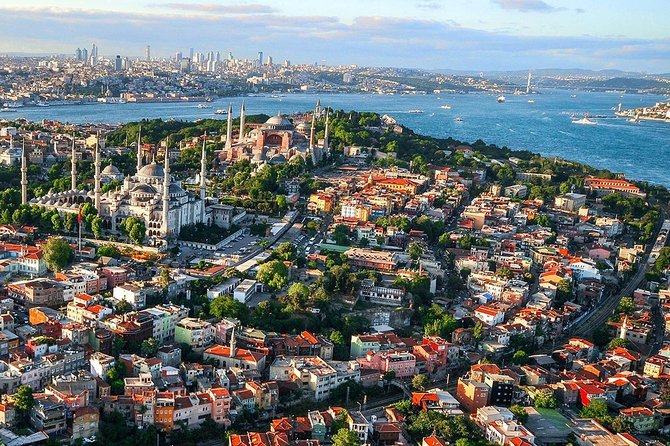 Discover Istanbul in Two Days - Day one: Hagia Sophia and the monuments of Sultanahmet