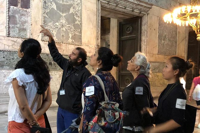 Discovering the Old City/ Full Day Tour/ Lunch&Tickets included - Two hours inside Topkapi Palace