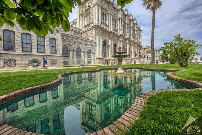 Dolmabahce Palace Tour in Istanbul - Atatürk’s final days at Dolmabahçe