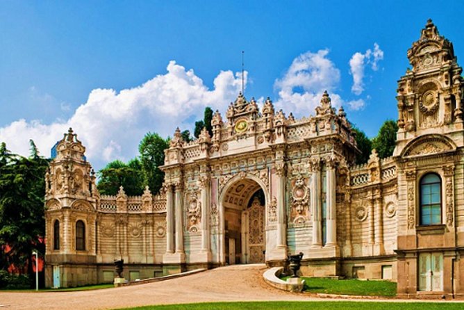 Dolmabahce Palace Tour in Istanbul - The real cost of hotel pickup and traffic