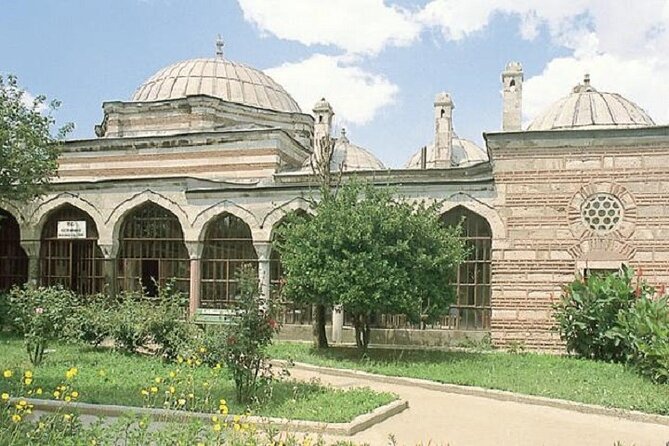 Dolmabahce Palace & Uskudar(Asian Side) Afternoon Tour - Crossing the Bosphorus by ferry