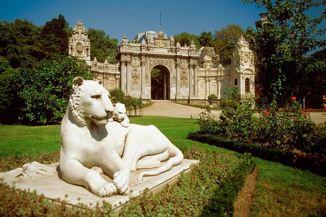 Dolmabahce Palace & Uskudar(Asian Side) Afternoon Tour - Four hours sounds simple, but traffic changes the math