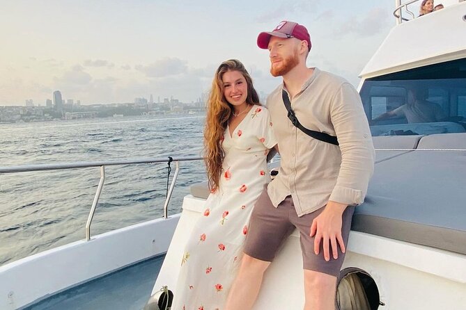 Escape the Crowds: Relaxing Sunset Cruise for 35 Guests or Less - Küçüksu Palace and Beylerbeyi Palace