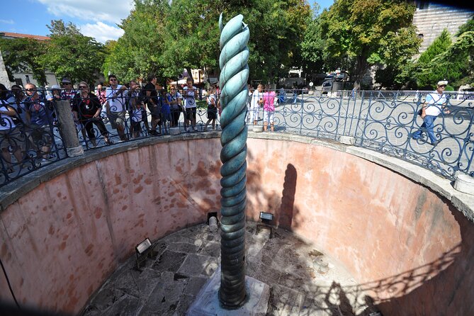 Exclusive Istanbul Old City Tour: Best Stories with Dr. Sib - The Serpent Column and a Greek victory