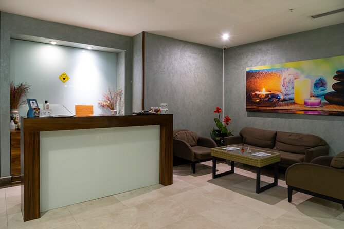 Exclusive Istanbul: Private Turkish Bath, Sauna, Massage & Pool - Face mask and pool time