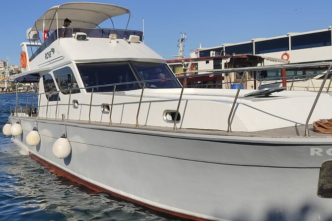 Exclusive Luxury Yacht Bosphorus Sightseeing Cruise in Istanbul - Galata Tower and the entrance to the Bosphorus