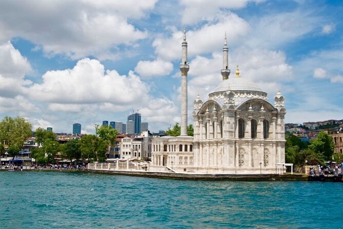 Exclusive Luxury Yacht Bosphorus Sightseeing Cruise in Istanbul - Ortaköy Mosque and Istanbul’s postcard view