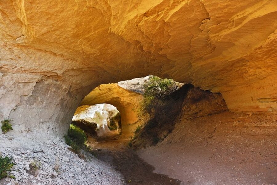 From Istanbul: 2-Day All-Inclusive Cappadocia Guided Trip - The cave hotel night