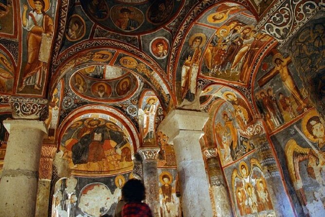 From Istanbul: 2-Day Cappadocia Private Tour by Plane - A cave hotel and a long Turkish night