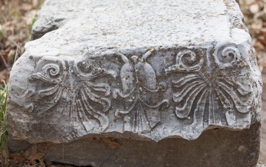 From Istanbul: 2-Day Gallipoli & Troy w/ Boat Tour - Walking the Gallipoli battlefields