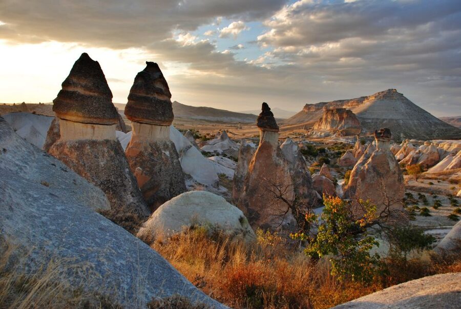 From Istanbul: 2-Day Trip to Cappadocia w/Balloon+Cave Hotel - Avanos, lunch, and workshop stops