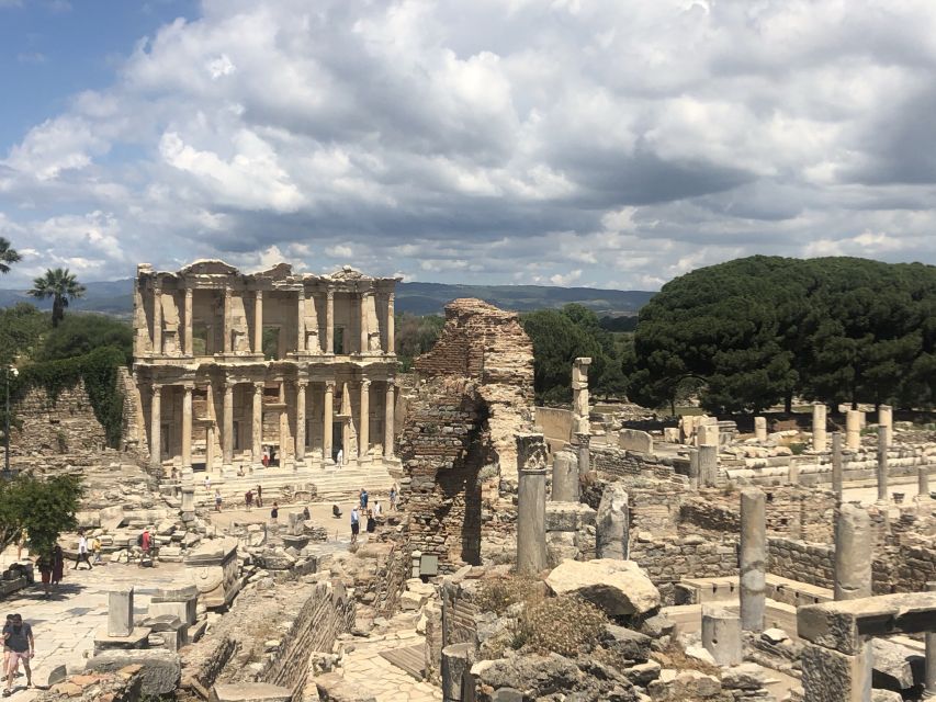 From Istanbul: 2 Days Private Pamukkale and Ephesus Tour - Day one: Pamukkale’s white terraces
