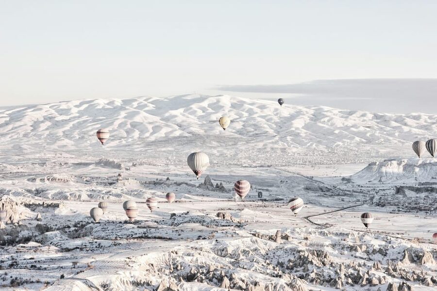 From Istanbul: Cappadocia Day Trip with Flights and Lunch - Guide quality and group arrangements
