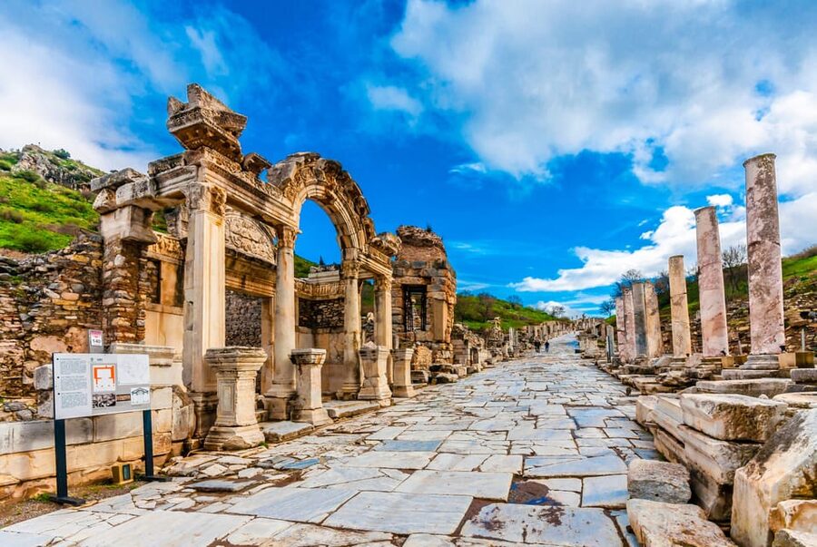 From Istanbul: Ephesus Tour with Roundtrip Flight - Who should book this Ephesus tour?