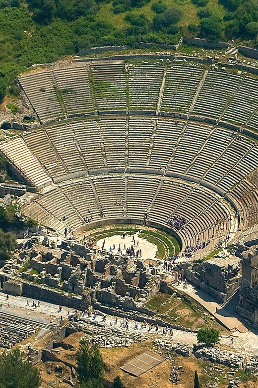 From Istanbul: Ephesus Tour with Roundtrip Flight - Walking the marble streets of Ephesus