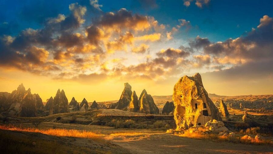From Istanbul: Private Cappadocia Day-Tour Including Flight - Going underground at Kaymakli or Özkonak