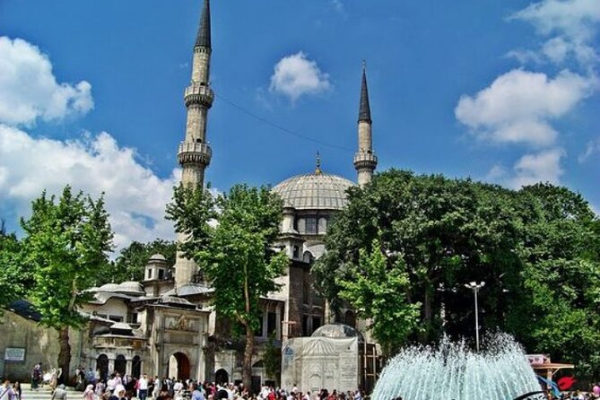 Full Day Guided Tour in Istanbul (SL-9) - Balat: old houses and a quick look at local streets