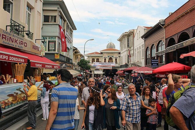 Full Day Istanbul Princes’ Islands Tour with Lunch - Arriving at a car-free island