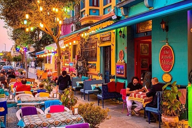 Full Day Istanbul Private Layover Tour - Meeting your driver at Istanbul Airport