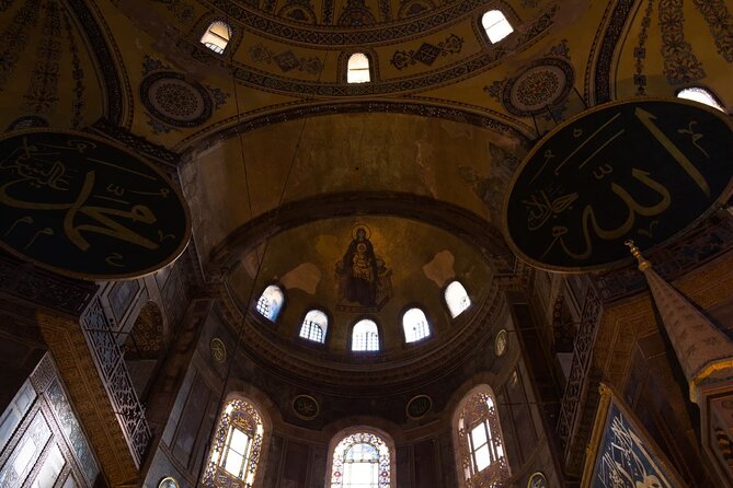 Full-Day Private Guided Cultural Tour of Istanbul - Walking, transport, lunch, and the pace of the day