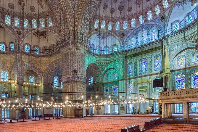 Full-Day Small-Group Guided Tour to Famous Mosques in Istanbul - Five mosques, one long look at Istanbul
