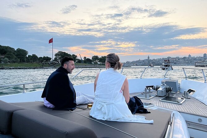 Guided Bosphorus Afternoon Cruise on Luxury Yacht - Beylerbeyi Palace and the Asian shore