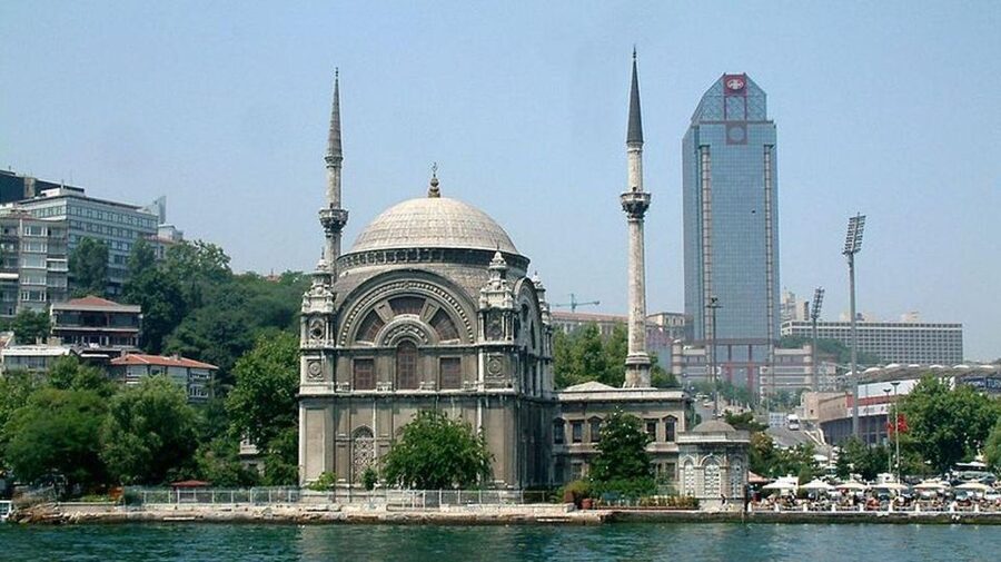Guided Dolmabahce Palace Tour with Bosphorus Sunset Cruise - Why Dolmabahce Palace is the right place to begin