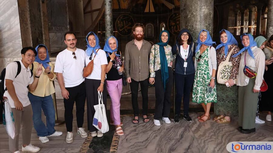 Hagia Sophia & Basilica Cistern Guided Tour Incl. Tickets - The Hippodrome and Sultanahmet District