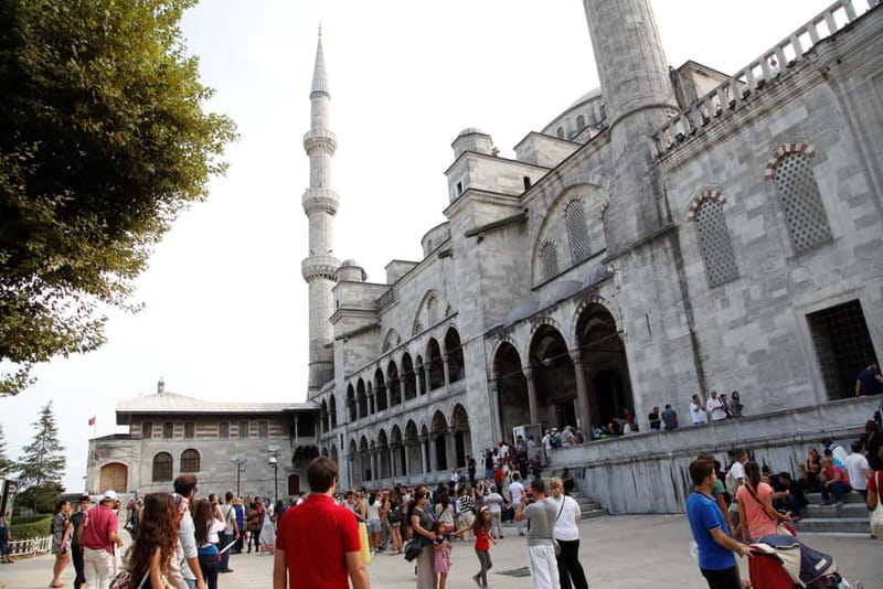 Hagia Sophia & Blue Mosque Half-day Guided, Small Group Tour - The guide can shape the whole morning