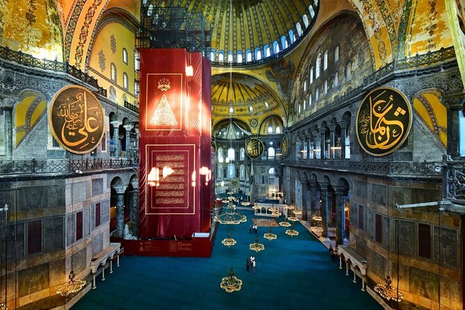 Hagia Sophia, Bosphorus cruise, Blue Mosque, Guided - Small Group - Grand Bazaar and lunch: useful, but not entirely relaxed