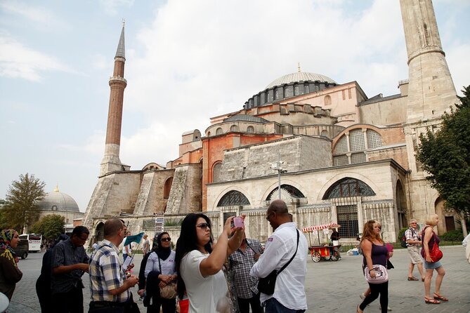 Hagia Sophia, Bosphorus cruise, Blue Mosque, Guided - Small Group - The Bosphorus cruise: the day’s relaxing finish