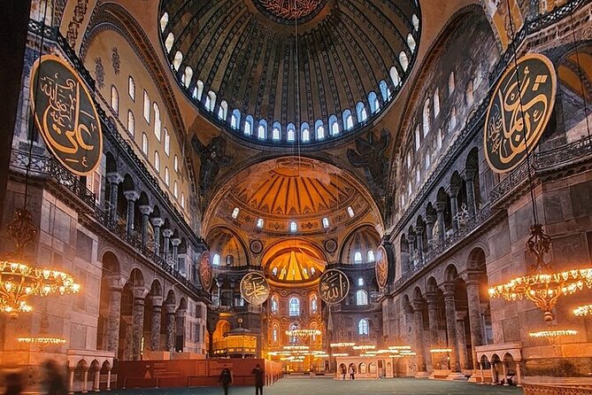 Hagia Sophia Group Tour ( Licensed Guide) - What the guides add beyond dates and facts
