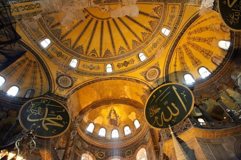 Hagia Sophia, Topkapı Palace, Blue Mosque Guided Small Group - Hippodrome: the old city’s public stage