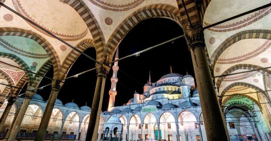 Half Day Classic Istanbul Guided Tour - The Blue Mosque’s blue tiles and prayer schedule