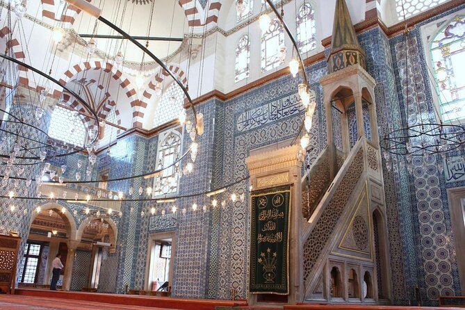 Half-Day Istanbul Private Food Tour & Culinary Experience - Why this tour works as an Istanbul introduction