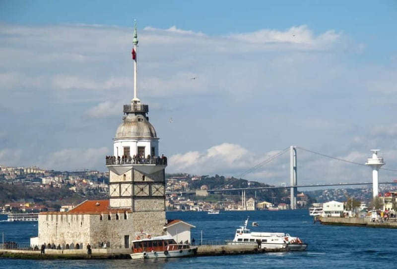 Highlights of Asia & Europe, Coach & Cruise tour Small Group - The Golden Horn by coach