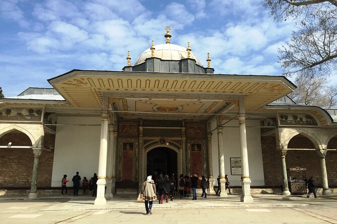 Highlights of Istanbul with Private Tour Guide Zerrin - Topkapı Palace and 450 years of Ottoman rule