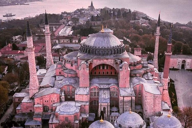Historical Peninsula - Two hours inside Topkapi Palace