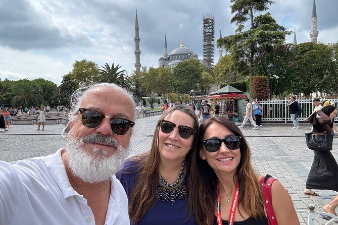 historical peninsula walking tour - Starting beneath the Blue Mosque
