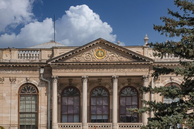 Imperial Splendor: Dolmabahce Palace & Bosphorus Yacht Cruise - The 2-hour-30-minute yacht cruise