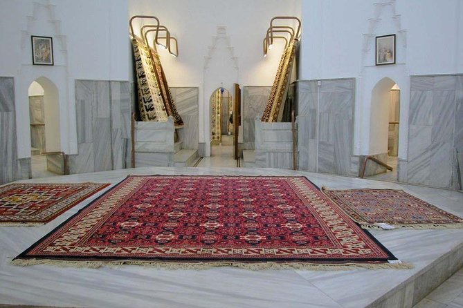 Istanbul 1 Day Tour | Best of Istanbul | Blue Mosque, Hagia Sophia and Topkapi - Grand Bazaar: 45 minutes in a city of shops