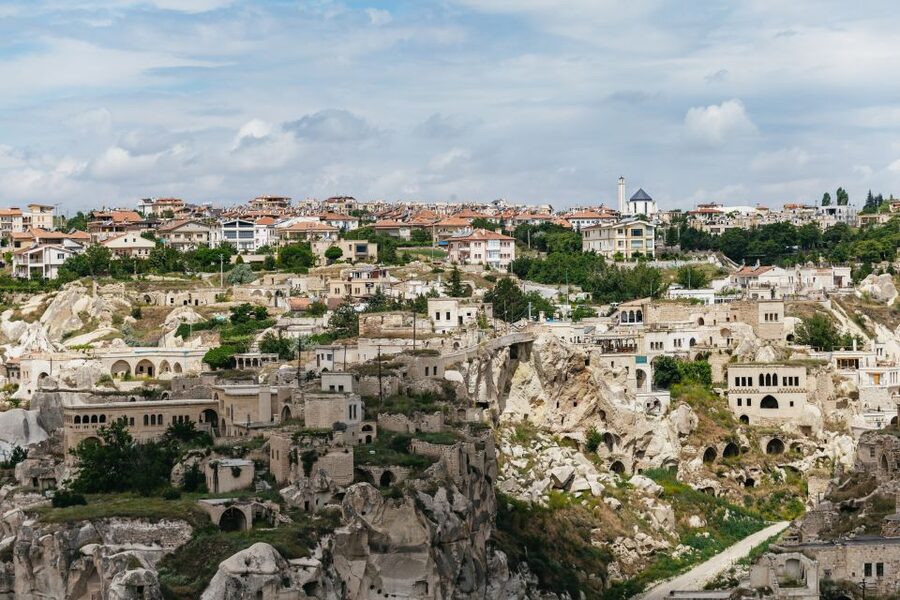 Istanbul: 2-Day Cappadocia Trip with Flights and Cave Hotel - Pigeon Valley and Kaymakli Underground City