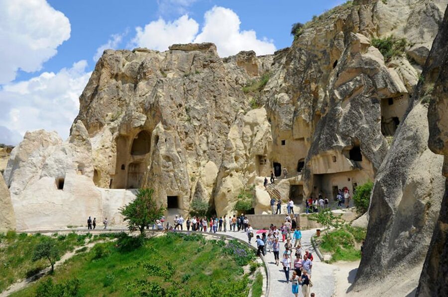 Istanbul: 3-Days, 2-nights in Cappadocia & Hot Air Balloon - Accommodation, meals, and what the price covers