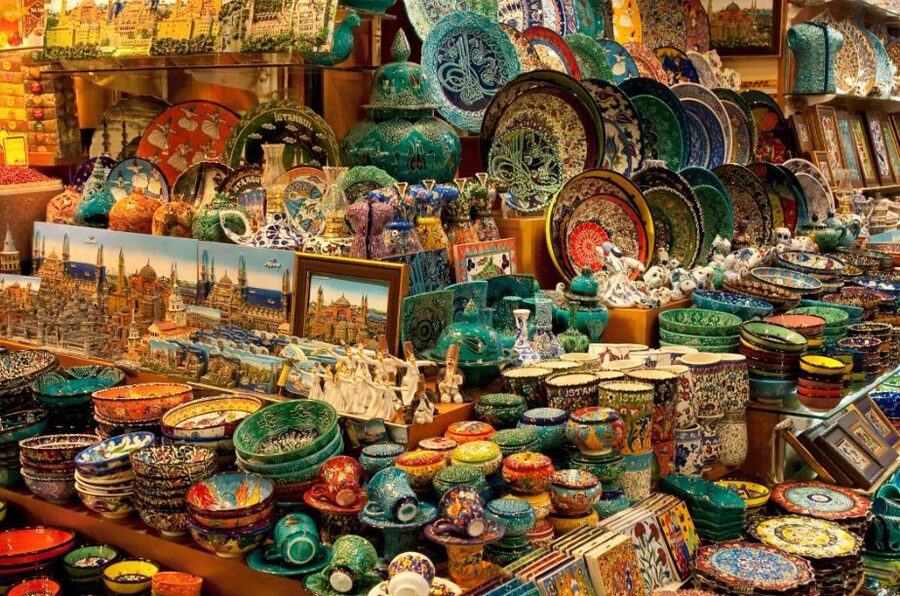 Istanbul: 4-Hour Turkish Shopping Experience - What this Istanbul shopping tour is really about