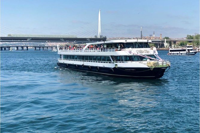 Istanbul Afternoon Bosphorus Cruise with Asian Side Stop - Küçüksu Palace: the Asian-side highlight