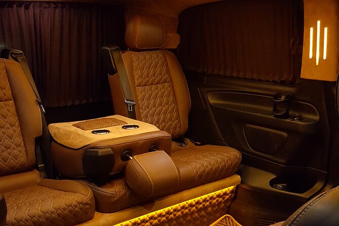 Istanbul Airport Transfer - From Exit Gate 13 to your Istanbul address