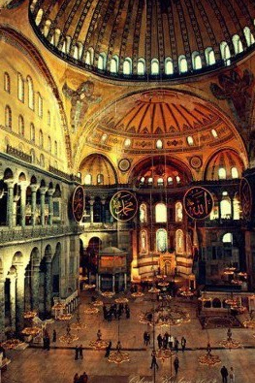 Istanbul: Ancient Town of Constantinople Guided Tour - Hagia Sophia and the scale of Byzantine power