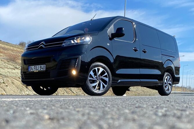 Istanbul Arrival Transfer from Airport to Hotel - The airport welcome and vehicle handoff